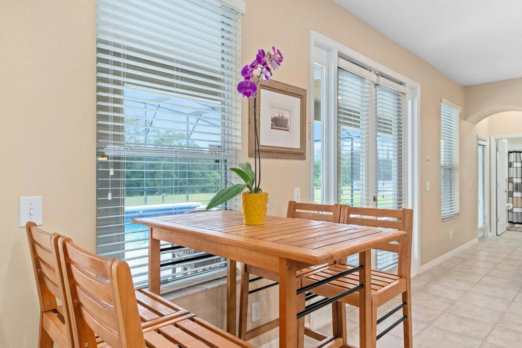 Lakeview W/8 Bedroom 5 Kingsuite 3 Miles To Disney キシミー エクステリア 写真