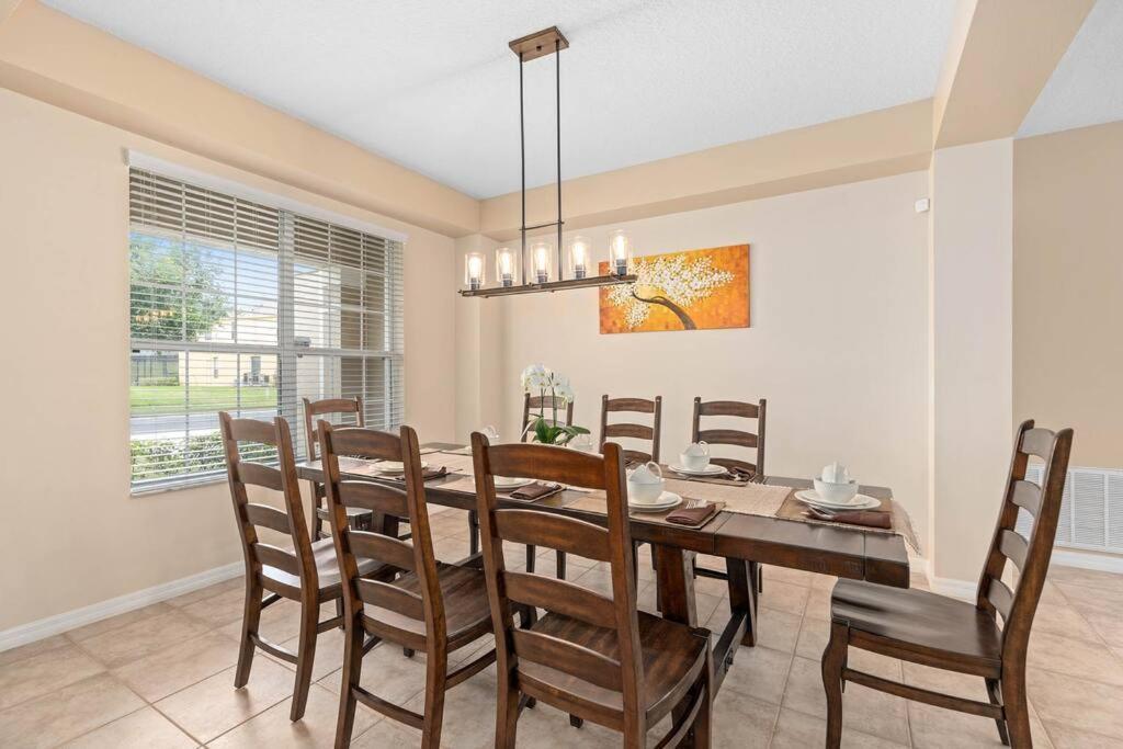 Lakeview W/8 Bedroom 5 Kingsuite 3 Miles To Disney キシミー エクステリア 写真